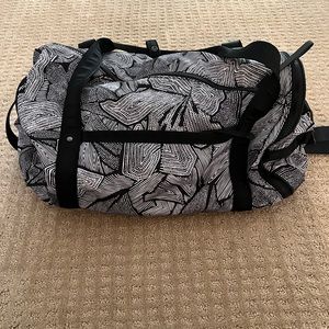 Lulu Lemon Gym Bag